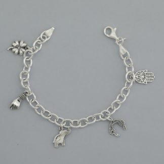 Pulsera asas fetiches de 19 cm.