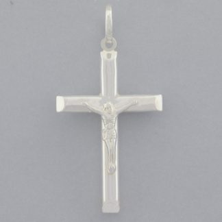 Colgante cruz de 4,37 cm.