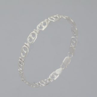 Pulsera eslabones tipo calabrote de 19 cm., de longitud.