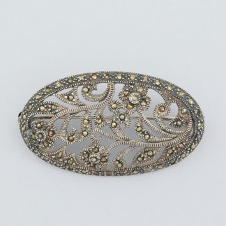 Broche con marcasitas ovalado de 4,33 cm