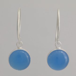 Pendientes ½ bola calcedonia azul de 3,80 cm de altura.